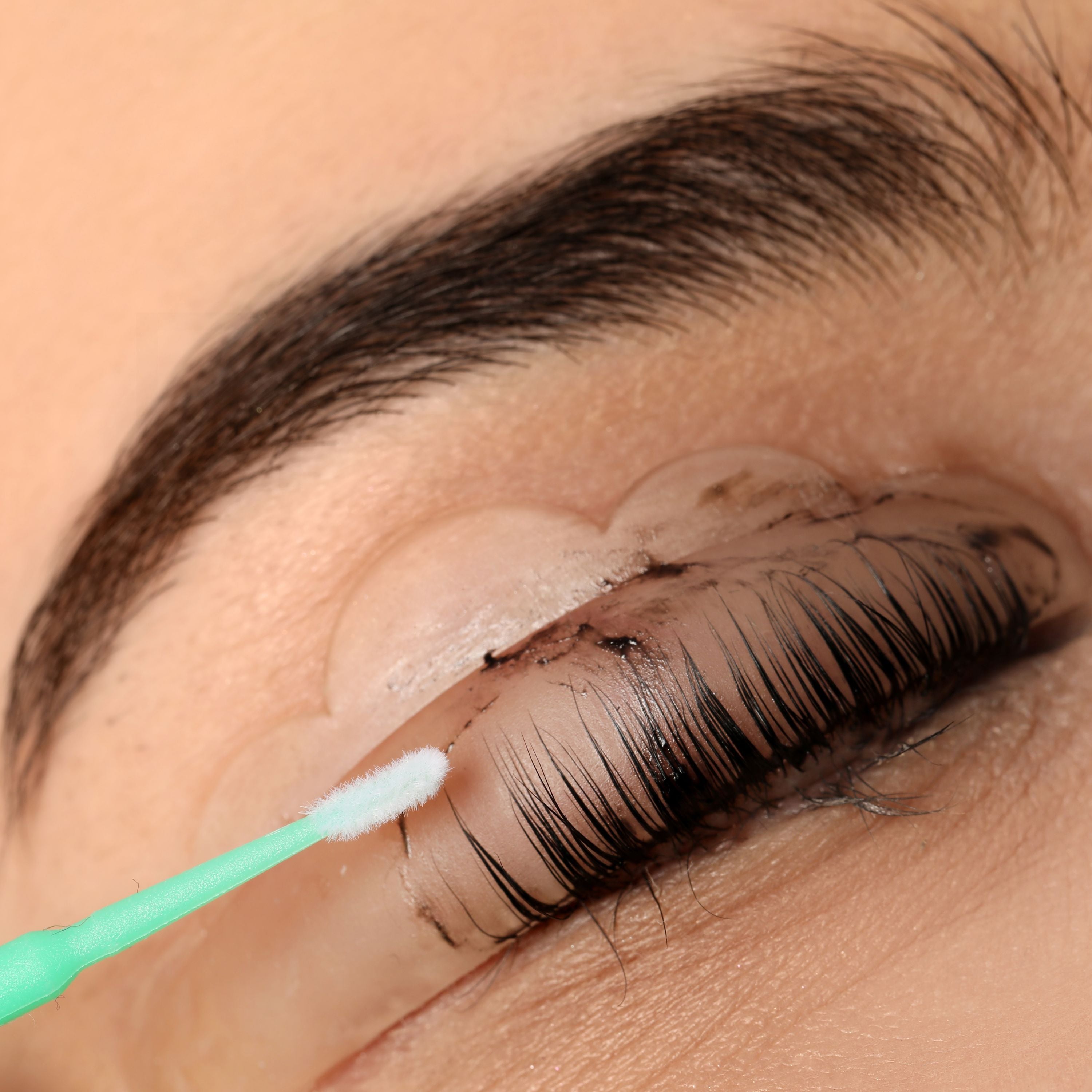 Lash Tinting